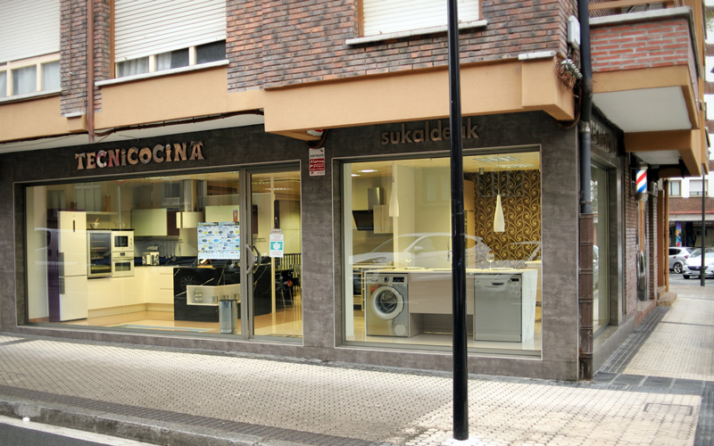 tienda de cocinas en andoain